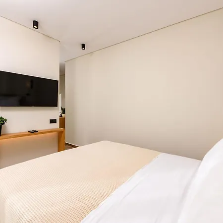 Hotel Mary